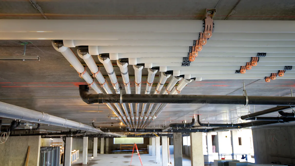 AvalonBay_LifeReflectPhoto_PLU2014_022v2