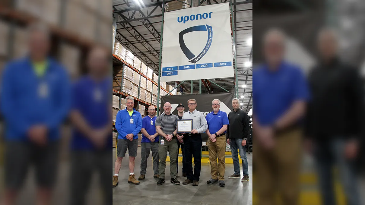 GovernorsAwardTeam_AppleValley_0523_005