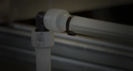 Uponor_PEX_Hydronic_Piping_Systems_2016_thumb